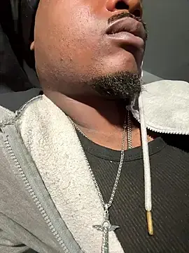 Stripchat Free Porn Cam of MIGHTYDEMONXXX