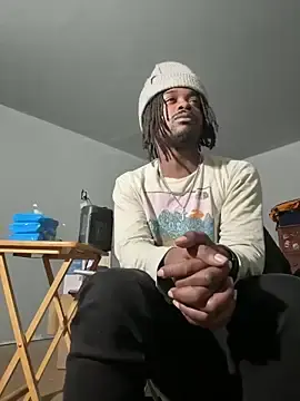 Stripchat Adult Webcam of MIGHTYDEMONXXX