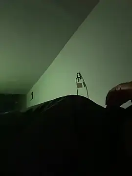 Stripchat Adult Webcam of MIGHTYDEMONXXX