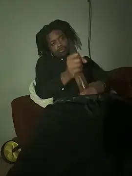 Stripchat Free Live Porn of MIGHTYDEMONXXX