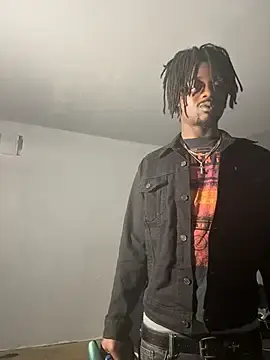 Stripchat Best Webcam of MIGHTYDEMONXXX