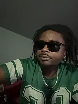 Stripchat Free Live Porn of MIGHTYDEMONXXX