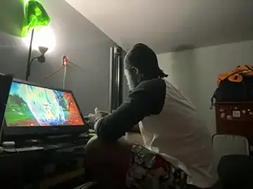 Stripchat Live Sex Cam of MIGHTYDEMONXXX