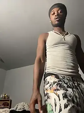 Stripchat Free Porn Cam of TheMightyDxXx