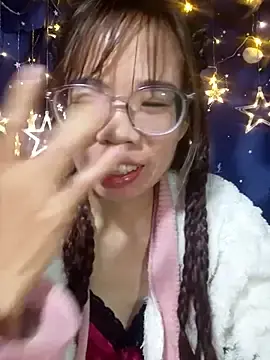 Stripchat Nude Webcam of __Mai-love19__