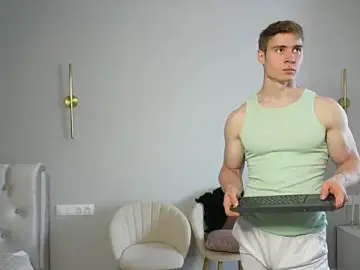 Stripchat Live Porn of Nik_Sharp