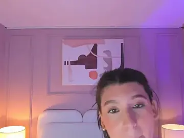 Stripchat Free Porn Cam of aria_greco