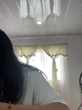 Stripchat Live Sex Cam of Marianahb-e