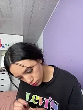 Stripchat Live Porn of Marianahb-e