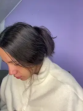 Stripchat Watch Live Sex Cams of Marianahb-e