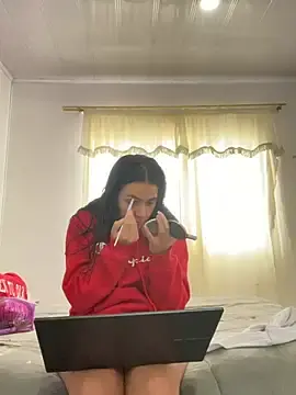 Stripchat Watch Live Sex Cams of Marianahb-e