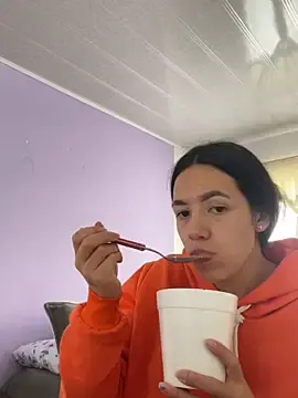 Stripchat Watch Live Sex Cams of Marianahb-e