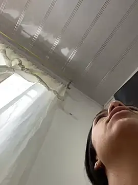 Stripchat Watch Live Sex Cams of Marianahb-e