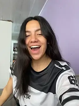 Stripchat Live Sex Cam of Marianahb-e