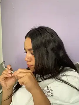 Stripchat Live Sex Cam of Marianahb-e