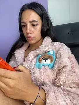 Stripchat Live Sex of Marianahb-e