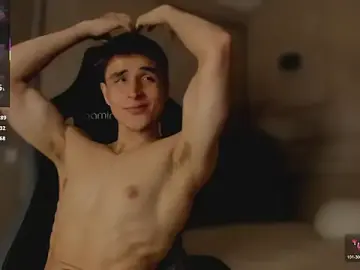 Stripchat Sex Cam of thomklein
