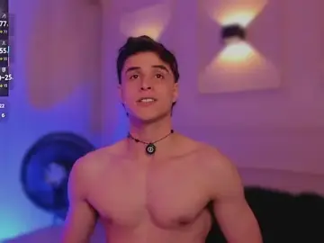 Stripchat Free Porn Cam of thomklein