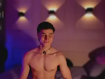 Stripchat Sex Cam of thomklein