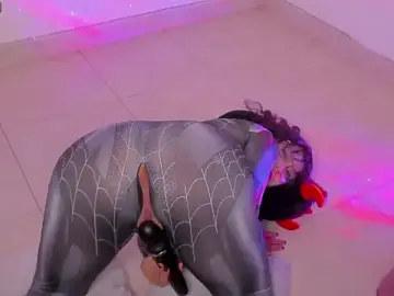 Stripchat Best live sex cam show of GalaxGnn_