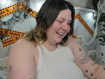 Stripchat Live Sex of Ruth_Oliver