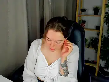 Stripchat Live Sex Cam of Secret_goddes