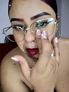 Stripchat Live Sex Cam of Sexxxy_Lau