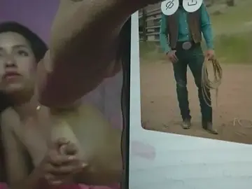 Stripchat Live Sex Cam of little-Emma