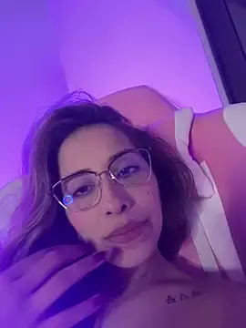 Stripchat Adult Webcam of little-Emma