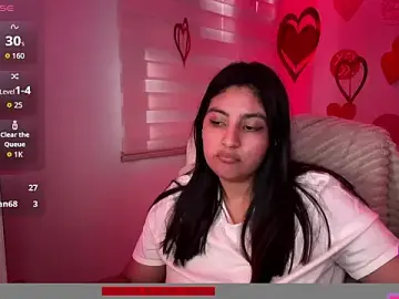 Stripchat Live Sex of cloe_small