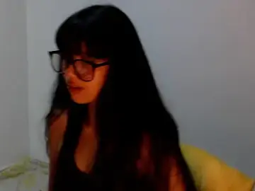 Stripchat Live Sex Cam of meganmiauu