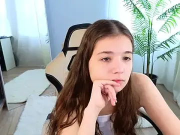 Stripchat Nude Webcam of Leela_sun