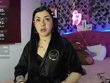 Stripchat Live Sex of Emmie_Hot