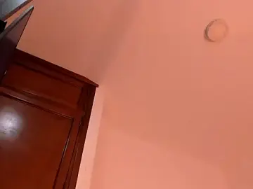 Stripchat Adult Webcam of Niicky1_