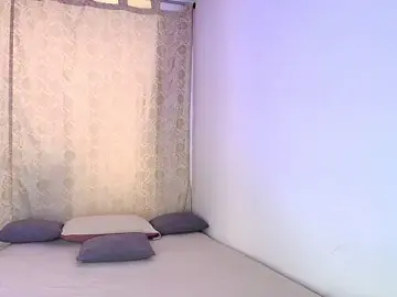 Stripchat Sex Cam of Tinny_and_Candy