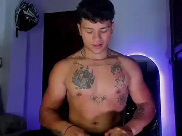 Stripchat Private Sex Chat of Dominic_Biker__
