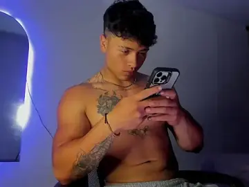 Stripchat Watch Live Sex Cams of Dominic_Biker__