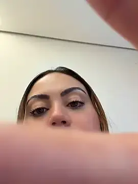Stripchat Best Webcam of LariiHotWife