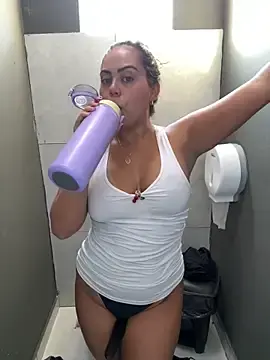 Stripchat Sex Chat of lariic