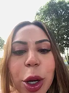Stripchat Live Sex of lariic