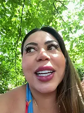 Stripchat Sex Cam of lariic