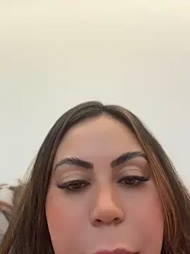 Stripchat Live Sex Cam of lariic