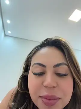 Stripchat Watch Live Sex Cams of lariic