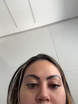 Stripchat Live Porn of lariic