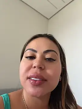 Stripchat Best Webcam of lariic