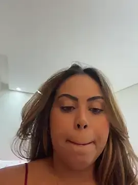 Stripchat Live Sex Cam of lariic
