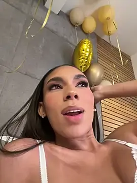 Stripchat Live Porn of EllaSanz_