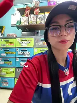 Stripchat Live Sex of sophie_cute66