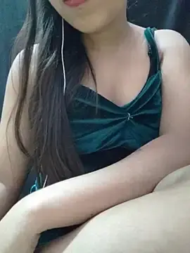 Stripchat Free Porn Cam of Roshni_98