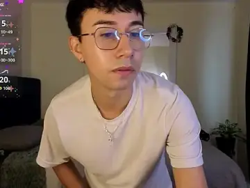 Stripchat Private Sex Chat of cameron_cum